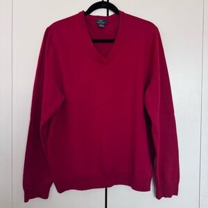 Brooks Brothers V-Neck Sweater in Rich Red